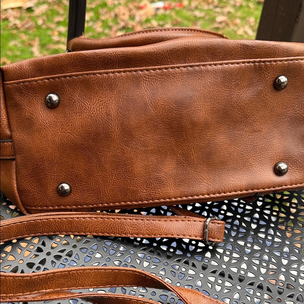 NWOTS Source Unknown Tan Leather Satchel - Picture 9 of 10